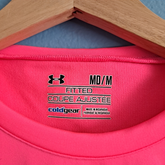 Under Armour fitted coupe adjuste (M) - Picture 3 of 4